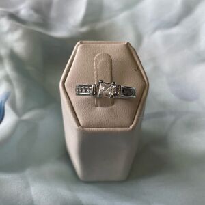 COPY - NAVY BRIDAL WEDDING RING SIZE 10